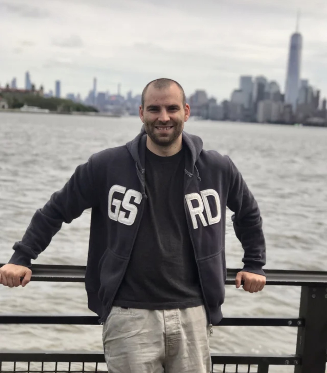 Profil de Billal, 33 ans, Boite gay à Thierachern