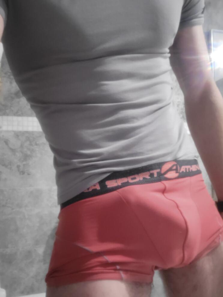 Profil de Djayson, 40 ans, Boite gay à Laura