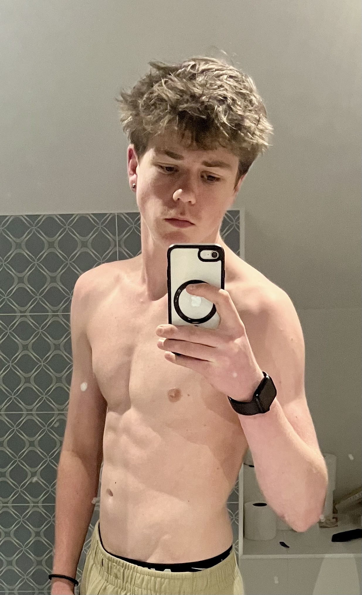 Profil de Ilario, 21 ans, Boite gay à La Rösa