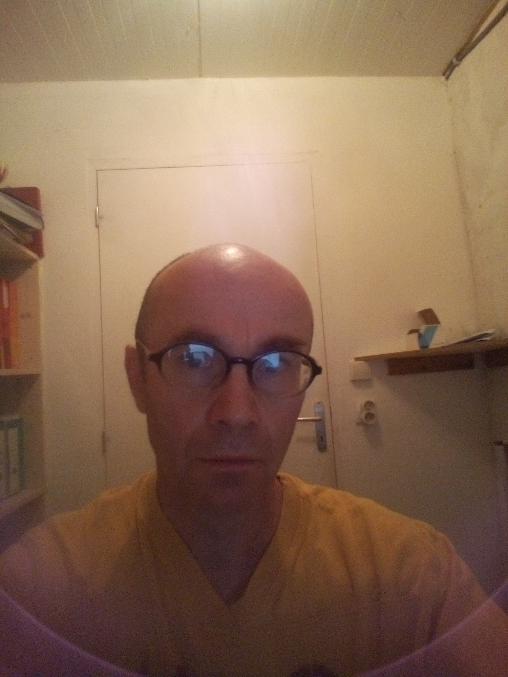 Profil de Yenni, 52 ans, Boite gay à Tschlin