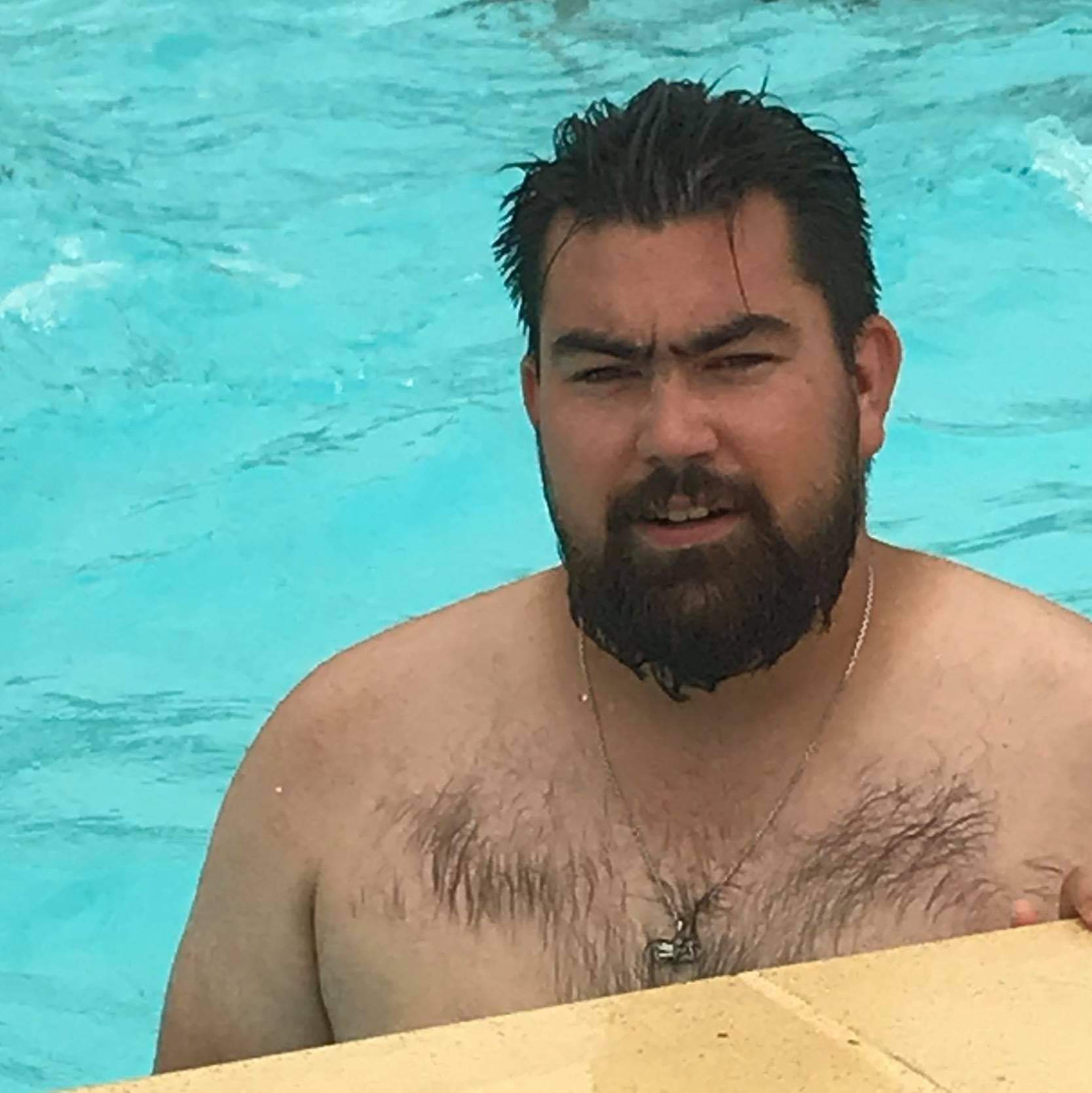 Profil de Yugo, 25 ans, Boite gay à Wabern