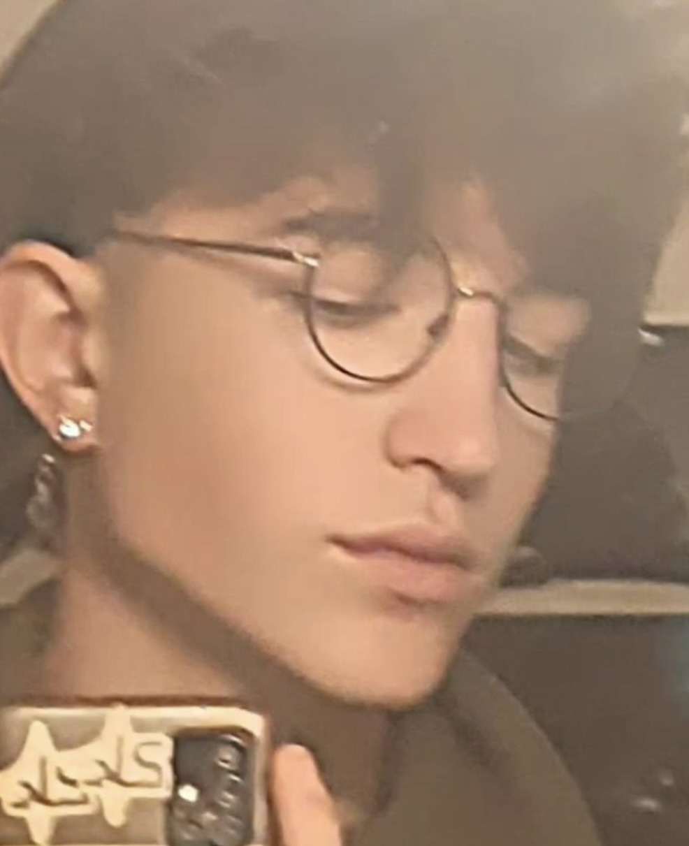 Profil de Abdelakim, 19 ans, Boite gay à Bévilard
