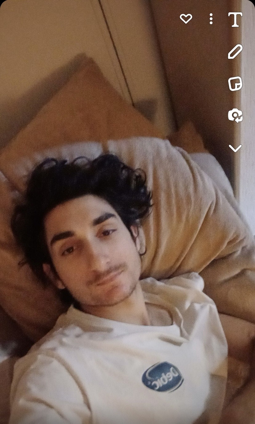 Profil de Issiaka, 25 ans, Boite gay à Luven